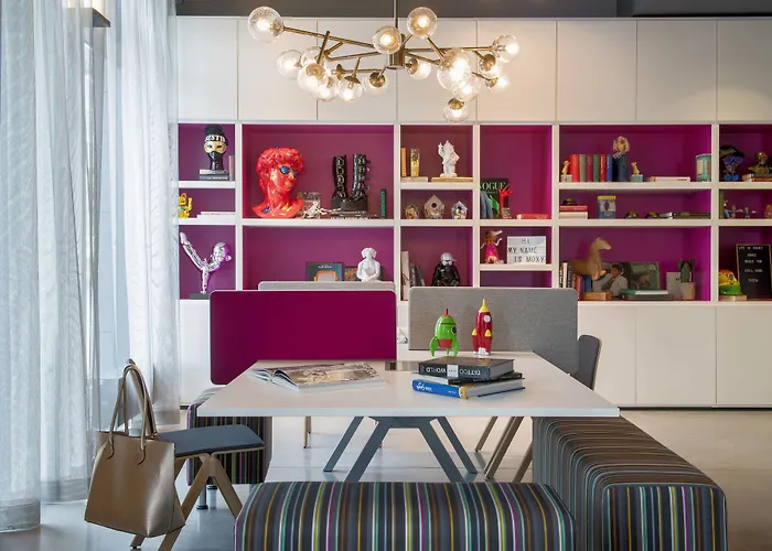Moxy Frankfurt Airport 4* Франкфурт-на-Майне